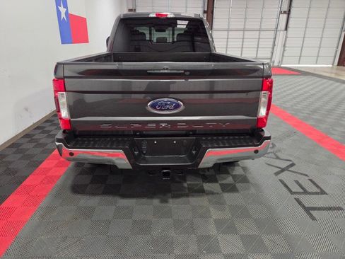 Used 2017 Ford F250 Lariat w/ Lariat Ultimate Package image 20