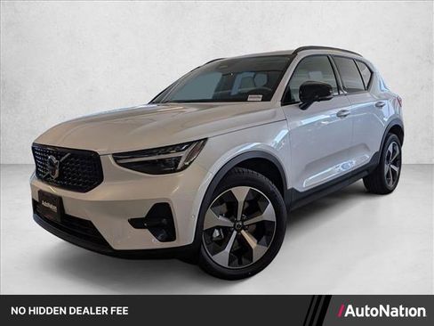 New 2026 Volvo XC40 B5 Plus w/ Protection Package Premier AWD/4WD image 1