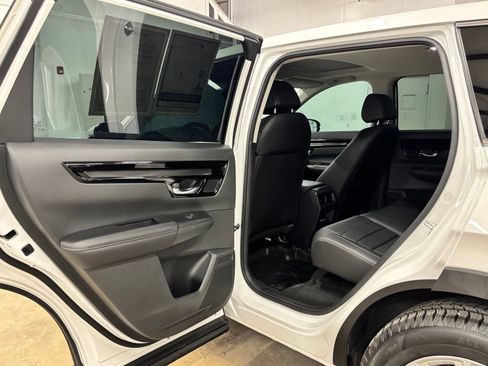 Used 2025 Honda CR-V EX-L image 19