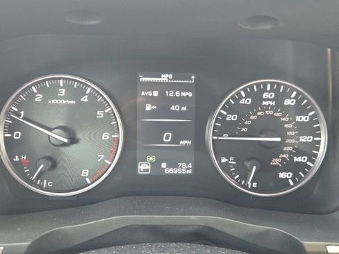 Used 2023 Subaru Ascent Limited AWD/4WD image 13