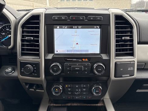 Used 2019 Ford F350 Lariat w/ Lariat Ultimate Package image 5