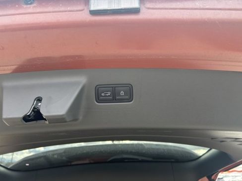 Used 2024 Hyundai Santa Fe Calligraphy image 31