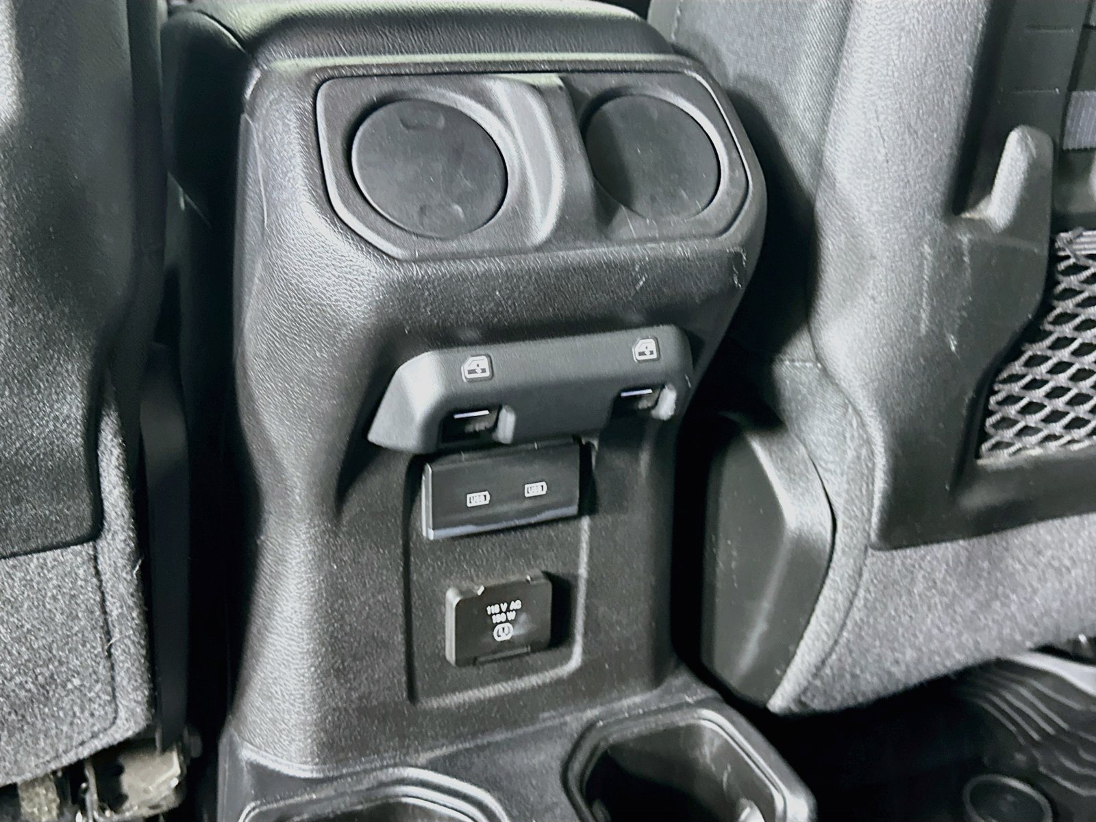 Used 2021 Jeep Wrangler Unlimited Rubicon AWD/4WD image 35