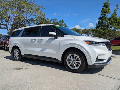 Used 2024 Kia Carnival LX