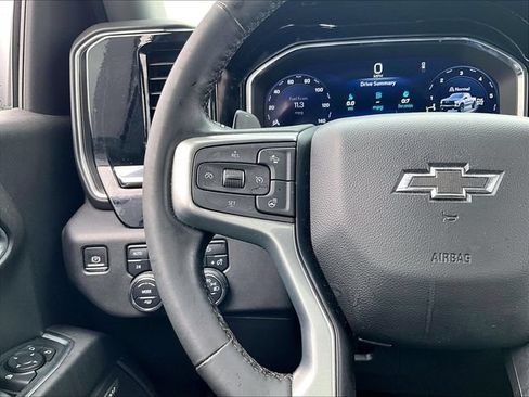 Used 2024 Chevrolet Silverado 1500 LT Trail Boss w/ Convenience Package II AWD/4WD image 23