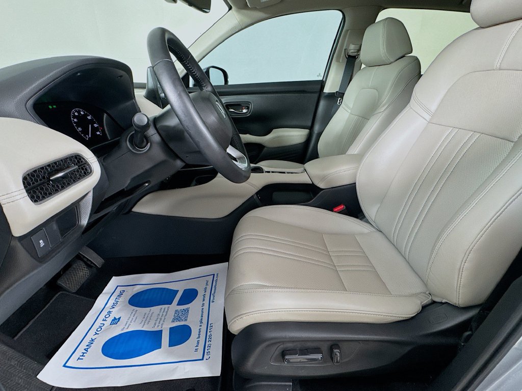 Used 2026 Honda HR-V EX-L image 32