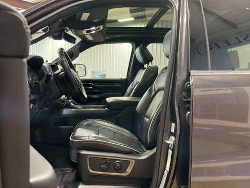 Used 2019 RAM 1500 Limited AWD/4WD image 15