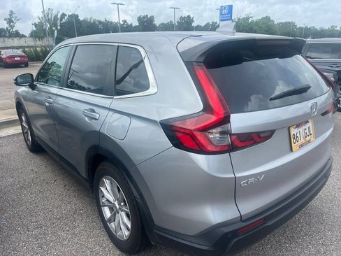 Used 2023 Honda CR-V EX-L image 6