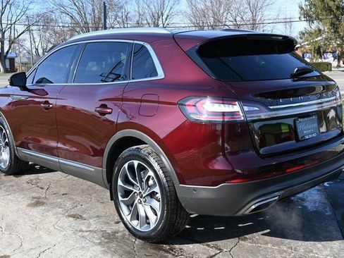 Used 2023 Lincoln Nautilus Reserve w/ Equipment Group 201A image 7