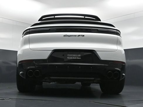 New 2026 Porsche Cayenne GTS AWD/4WD image 25
