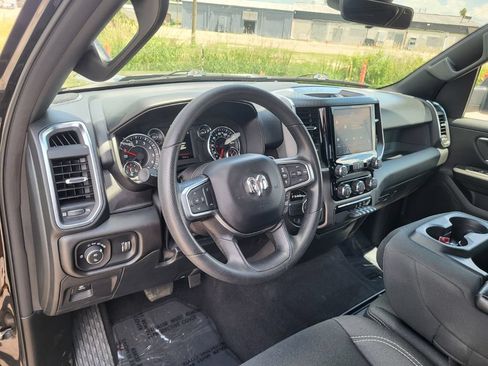 Used 2025 RAM 1500 Big Horn RWD image 10