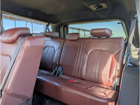 Used 2023 Ford Expedition Max Limited image 18