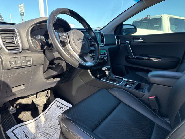 Used 2020 Kia Sportage EX FWD image 11
