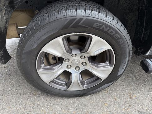 Used 2019 RAM 1500 Laramie image 13