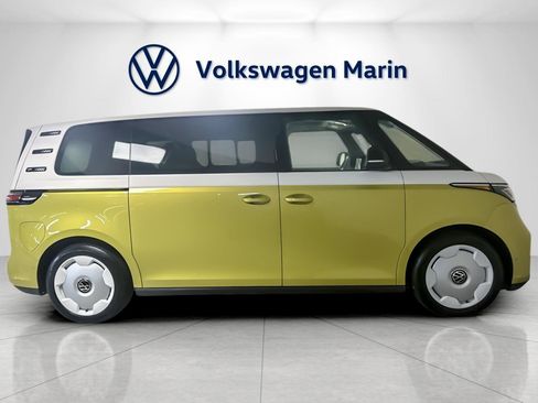 New 2025 Volkswagen ID. Buzz 1st Edition image 6