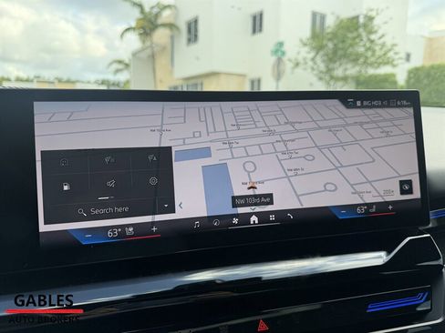 Used 2025 BMW 530i xDrive image 15