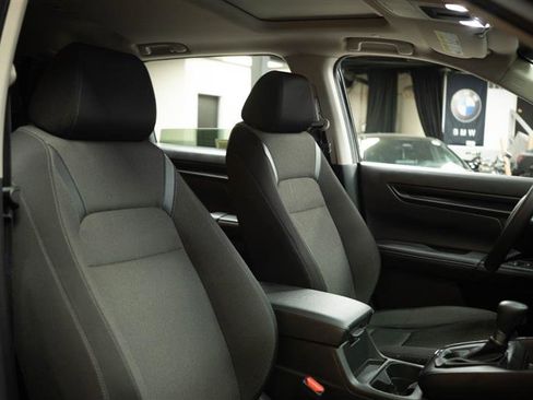 Used 2024 Honda CR-V EX image 15