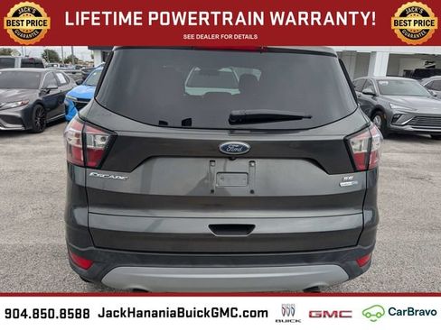 Used 2018 Ford Escape SE w/ SE Sync 3 Package AWD/4WD image 5