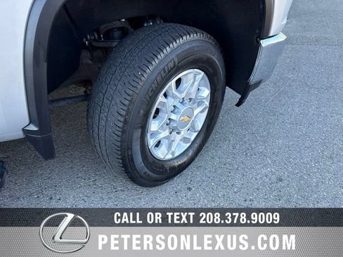 Used 2023 Chevrolet Silverado 3500 LTZ AWD/4WD image 11