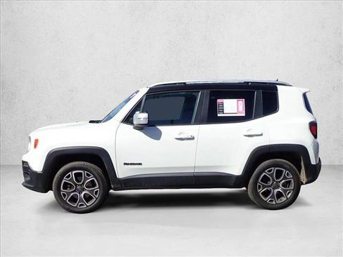 Used 2017 Jeep Renegade Limited image 2