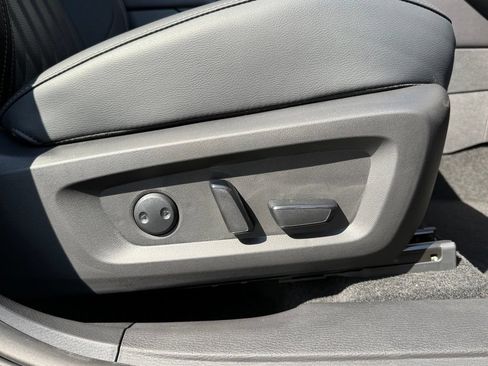 New 2026 Mitsubishi Outlander SEL AWD/4WD image 18