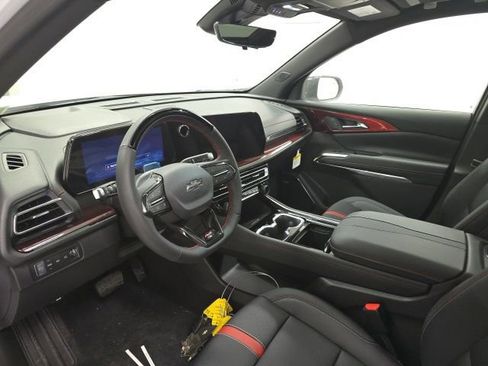 New 2026 Chevrolet Traverse RS image 9