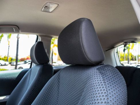 Used 2008 Toyota Yaris 2-Door Hatchback FWD image 13