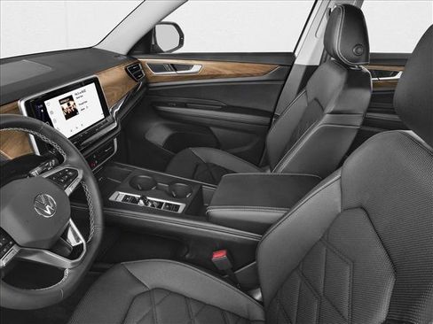 New 2026 Volkswagen Atlas SE FWD image 6