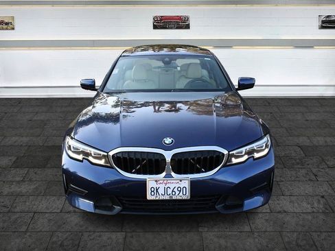 Used 2019 BMW 330i Sedan w/ Premium Package RWD image 2