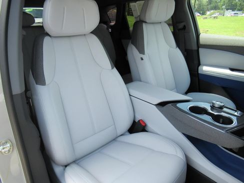 New 2027 Cadillac Optiq Luxury RWD image 8