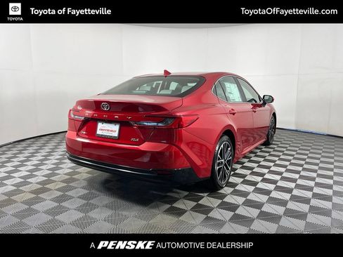 Used 2026 Toyota Camry XLE FWD image 9