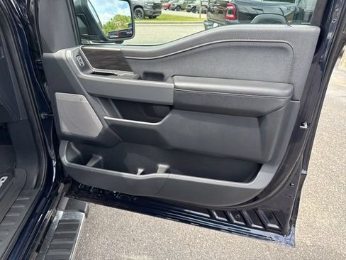 Used 2024 Ford F150 Lariat w/ Bed Utility Package AWD/4WD image 26