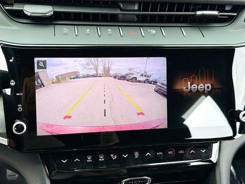New 2026 Jeep Grand Cherokee L Limited AWD/4WD image 15