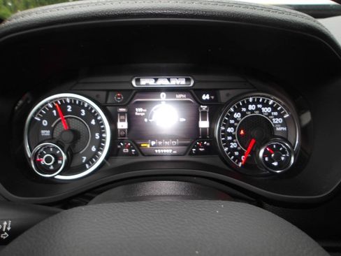 Used 2022 RAM 1500 Laramie w/ Sport Appearance Package AWD/4WD image 16