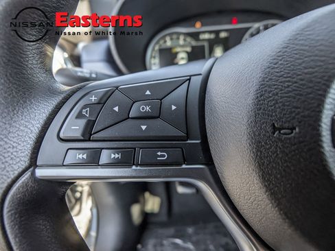 New 2025 Nissan Versa SV w/ Trunk Package image 16