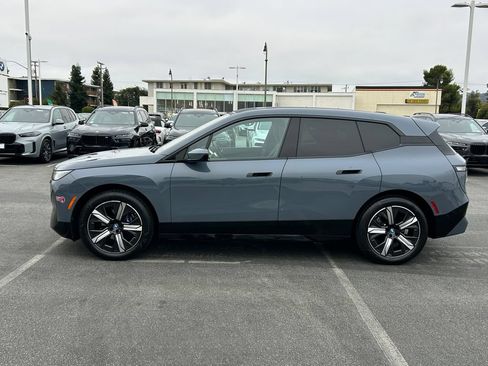 Used 2024 BMW iX xDrive50 w/ Sport Package AWD/4WD image 2