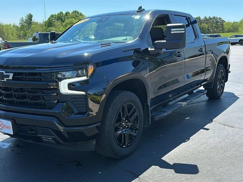 Used 2024 Chevrolet Silverado 1500 RST w/ Convenience Package II AWD/4WD image 3