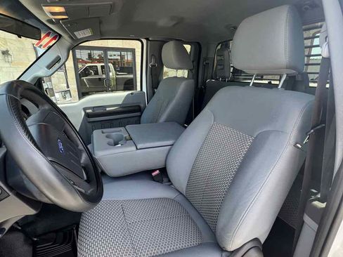Used 2011 Ford F250 XL AWD/4WD image 11