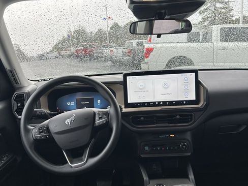 Used 2025 Ford Bronco Sport Big Bend image 17