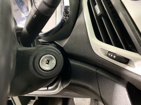 Used 2016 GMC Terrain SLE w/ Convenience Package image 16