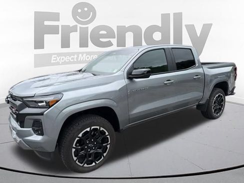 Used 2026 Chevrolet Colorado Z71 w/ Z71 Convenience Package 2 AWD/4WD image 2