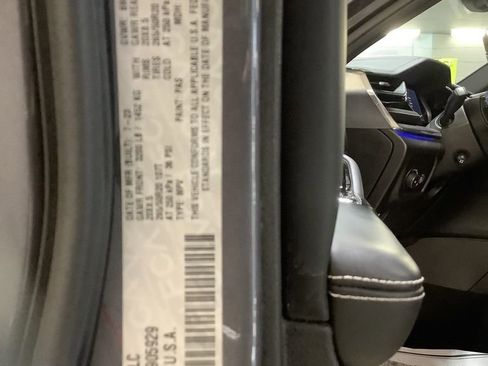 Used 2023 Jeep Grand Cherokee L Overland w/ Advanced Protech Group III image 23