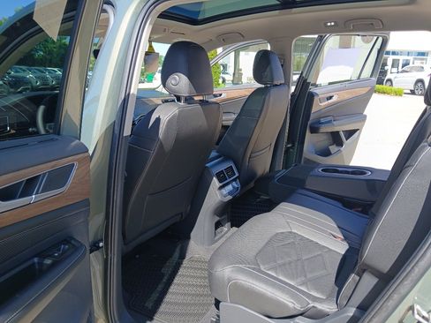 New 2026 Volkswagen Atlas SE FWD image 20