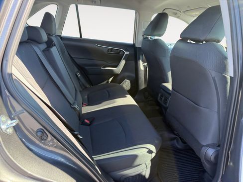 Used 2024 Toyota RAV4 LE image 18