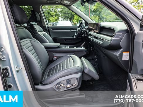 Used 2024 Kia EV9 Land AWD/4WD image 22