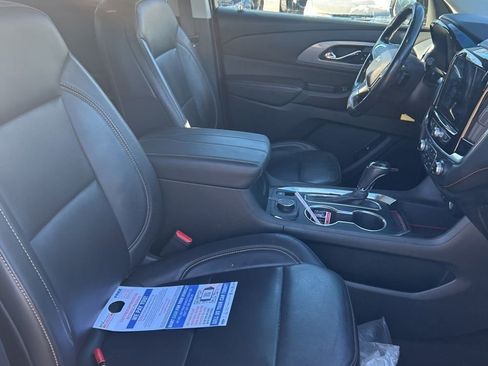 Used 2020 Chevrolet Traverse RS image 8