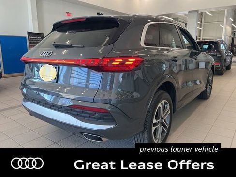 Used 2025 Audi Q5 Premium w/ Convenience Package AWD/4WD image 7