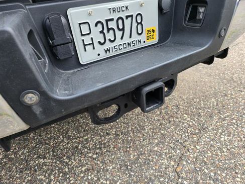 Used 2023 Ford F350 Lariat image 33