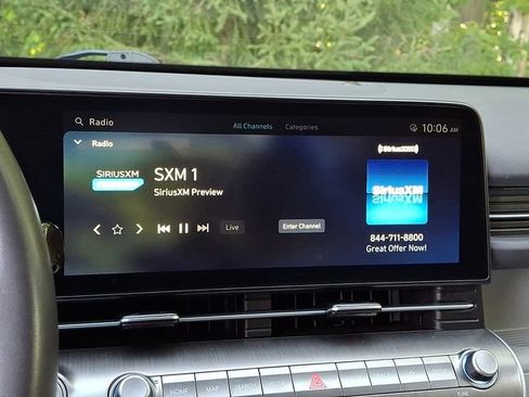 Used 2024 Hyundai Kona SEL AWD/4WD image 19