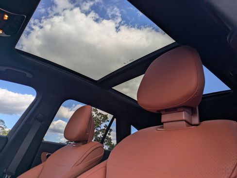 New 2026 Mercedes-Benz GLC 300 4MATIC image 12